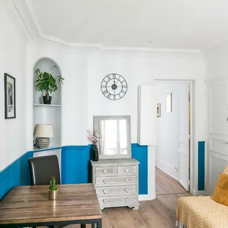 Welkeys - Mercier Apartament *